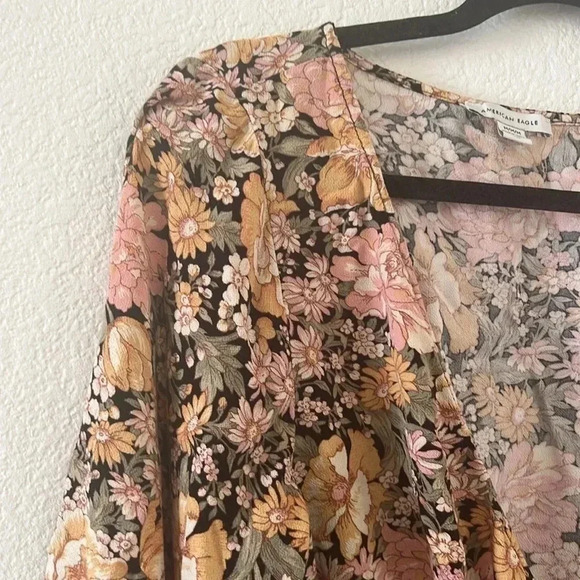 American Eagle top size M - Picture 5 of 13